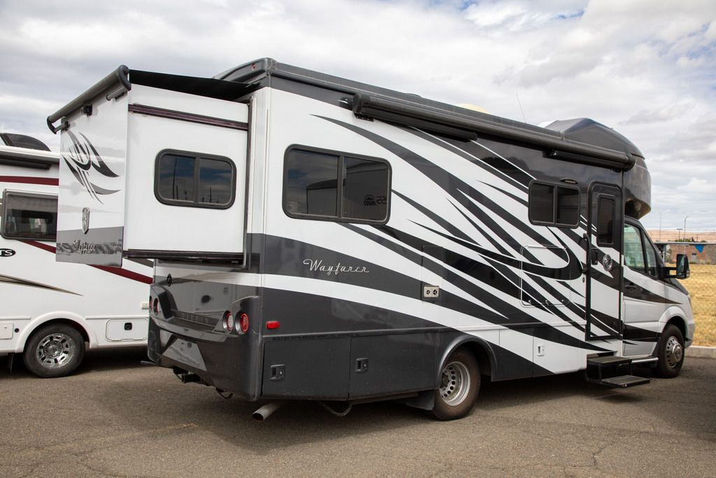 2018 Tiffin Motorhomes Wayfarer 24 BW in union gap WA