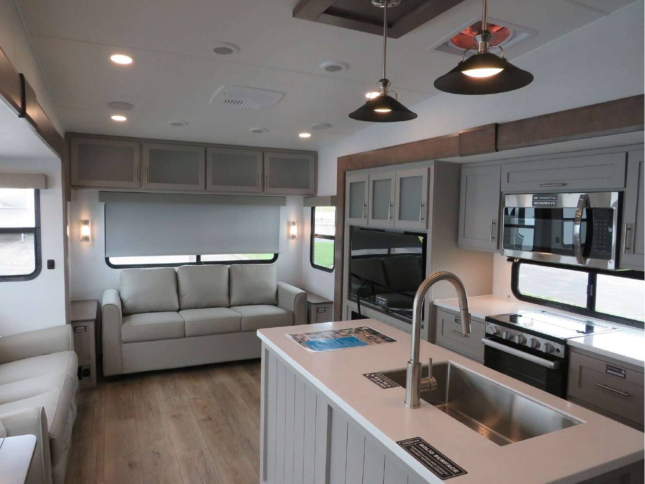 A photo of this 2026 Alliance AVENUE ALL-ACCESS SERIES 29RL