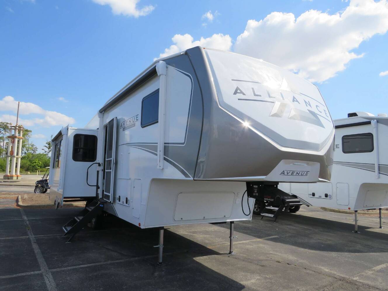 A photo of this 2026 Alliance AVENUE ALL-ACCESS SERIES 29RL