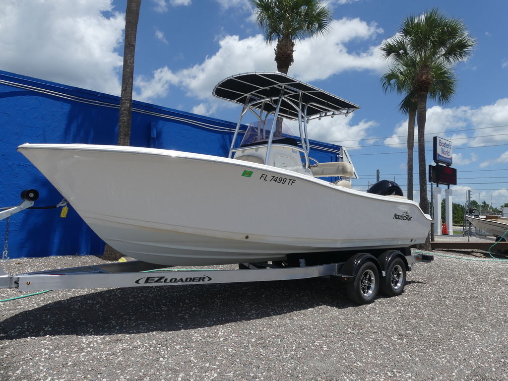 2022 Nauticstar 2302 Legacy in lake placid FL