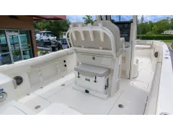 2027 World Cat 235TE