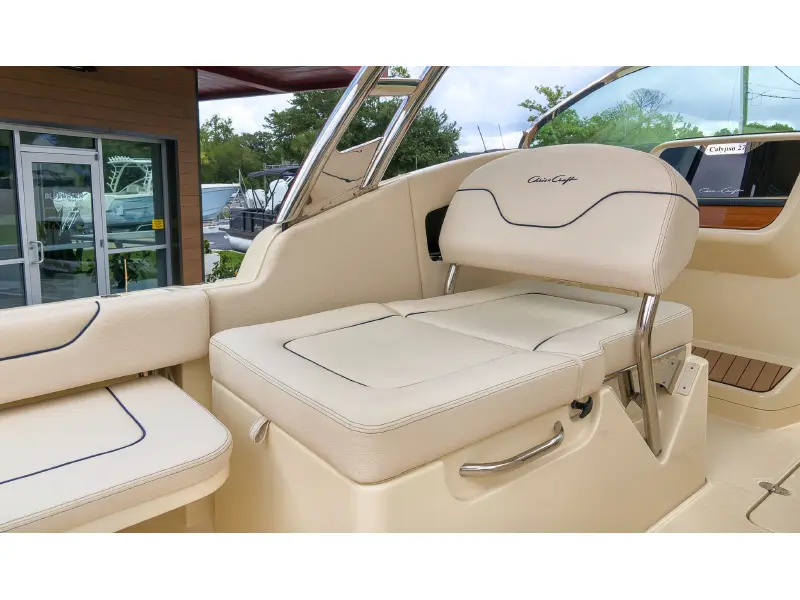 2022 Chris-Craft Calypso 27