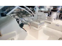 2027 World Cat 230DC
