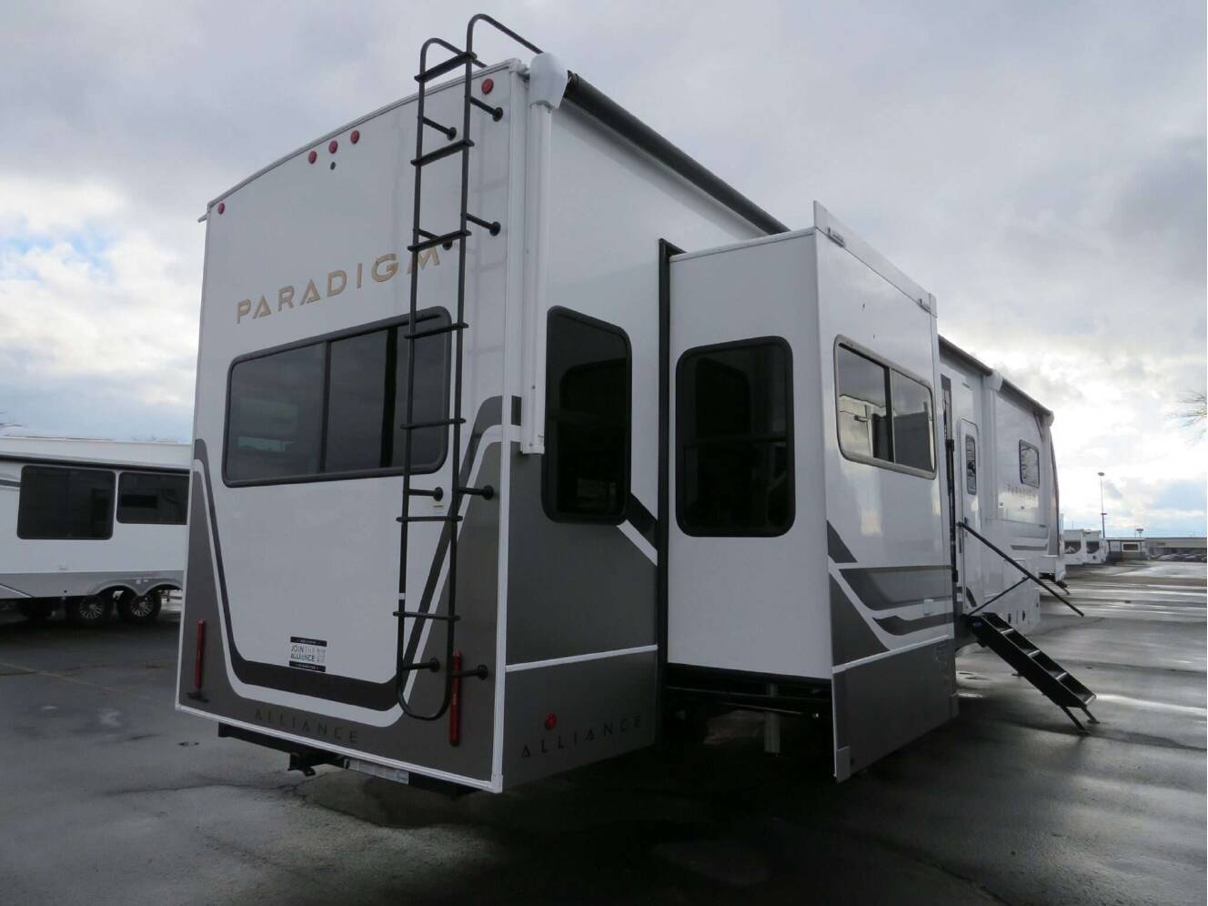 A photo of this 2026 Alliance PARADIGM 388SP