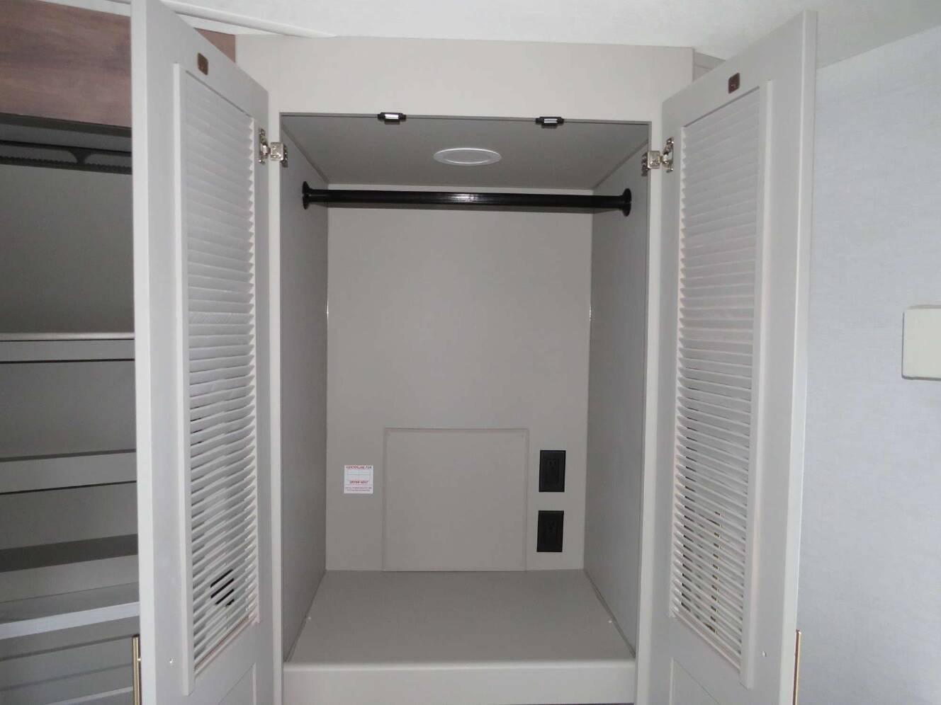 A photo of this 2026 Alliance PARADIGM 388SP