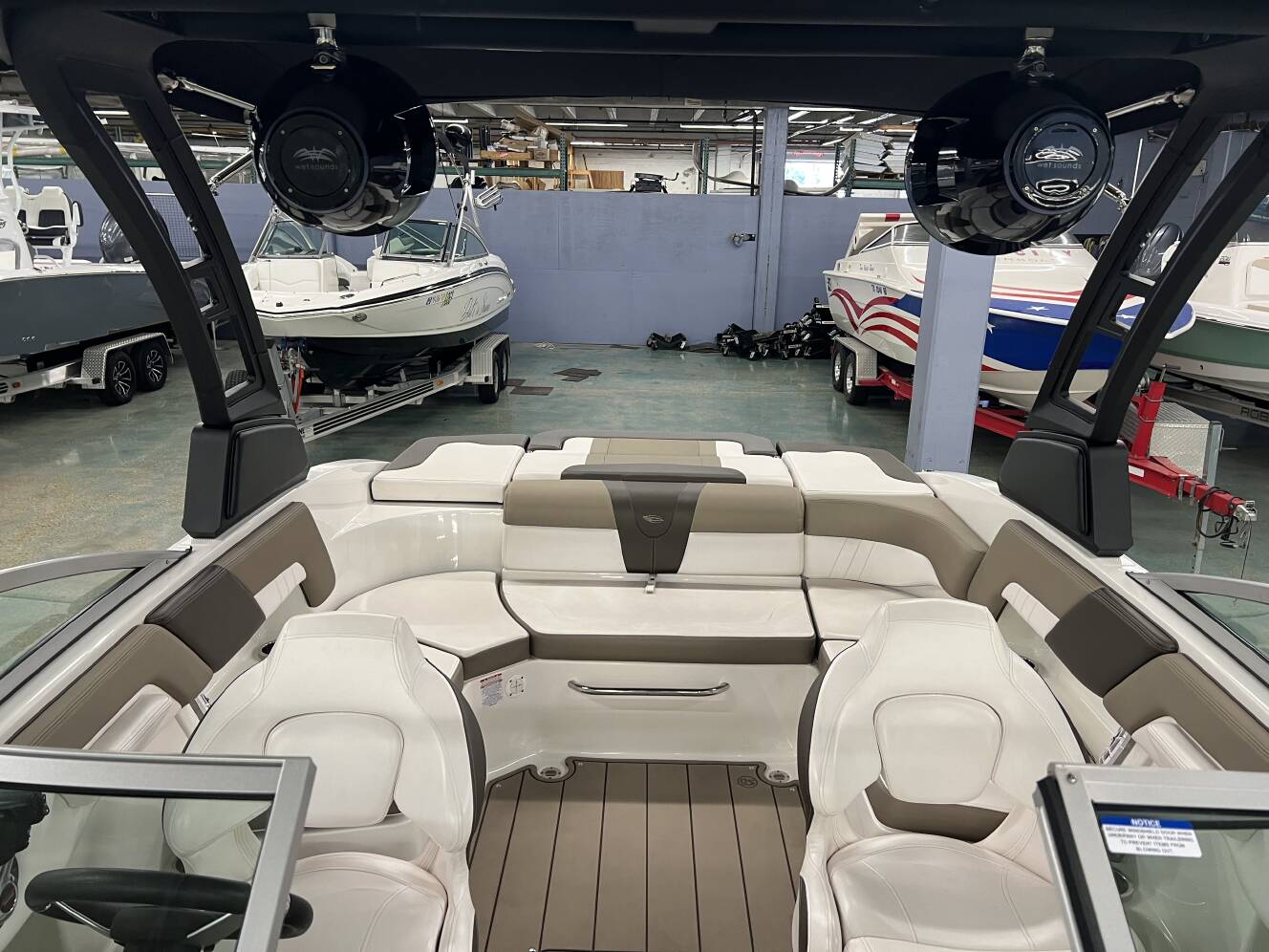 A photo of this 2021 Chaparral 23 SSI