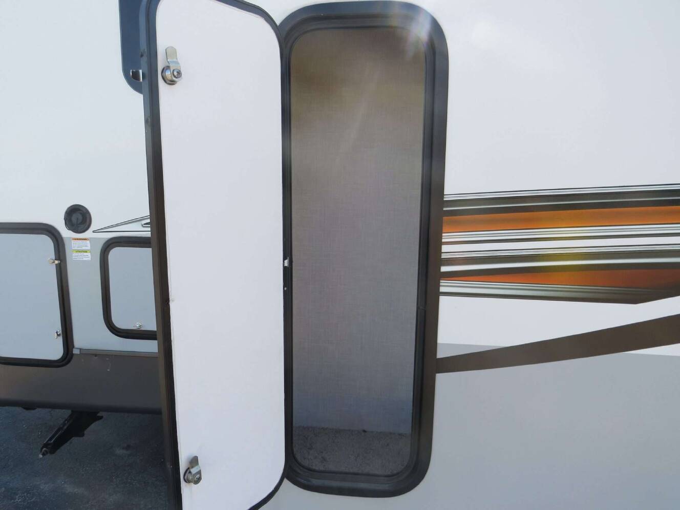 A photo of this 2021 Forest River ROCKWOOD MINI LITE 2507S