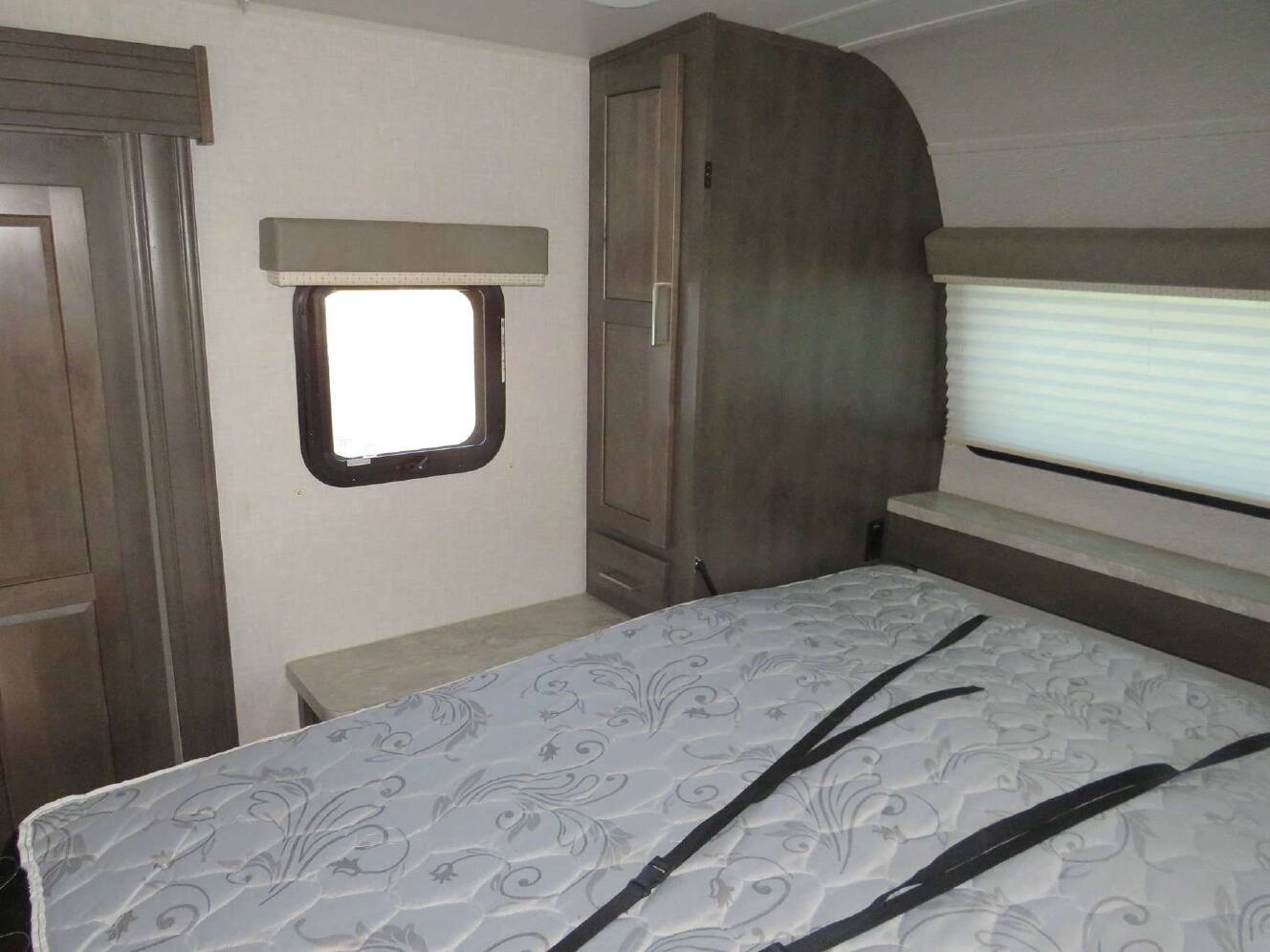 A photo of this 2021 Forest River ROCKWOOD MINI LITE 2507S