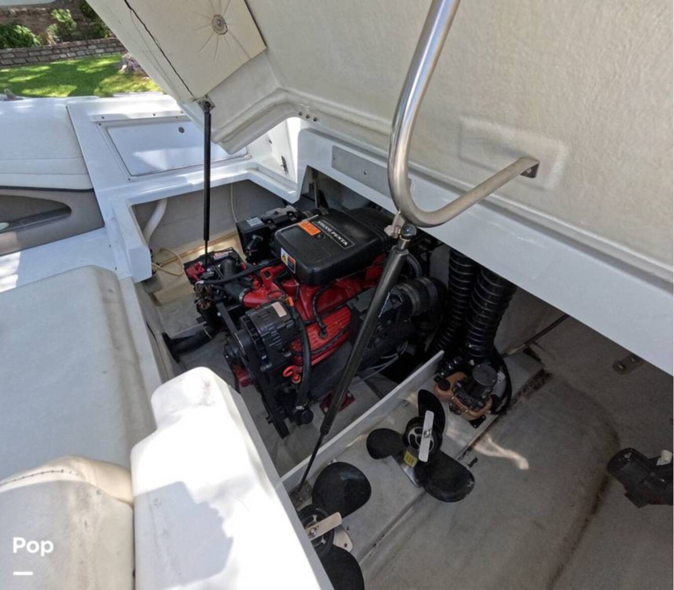 A photo of this 2001 Cobalt 226