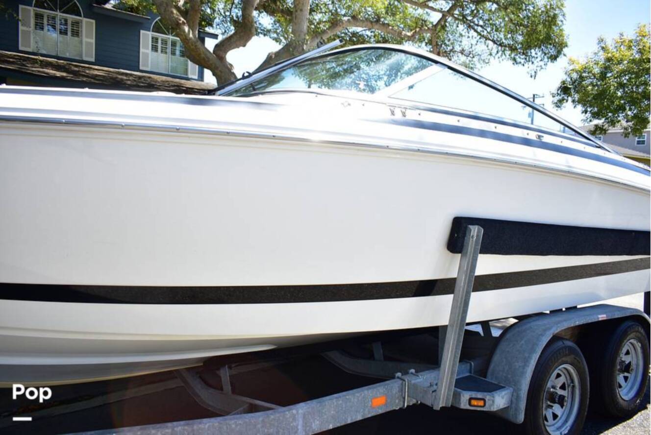 A photo of this 2001 Cobalt 226