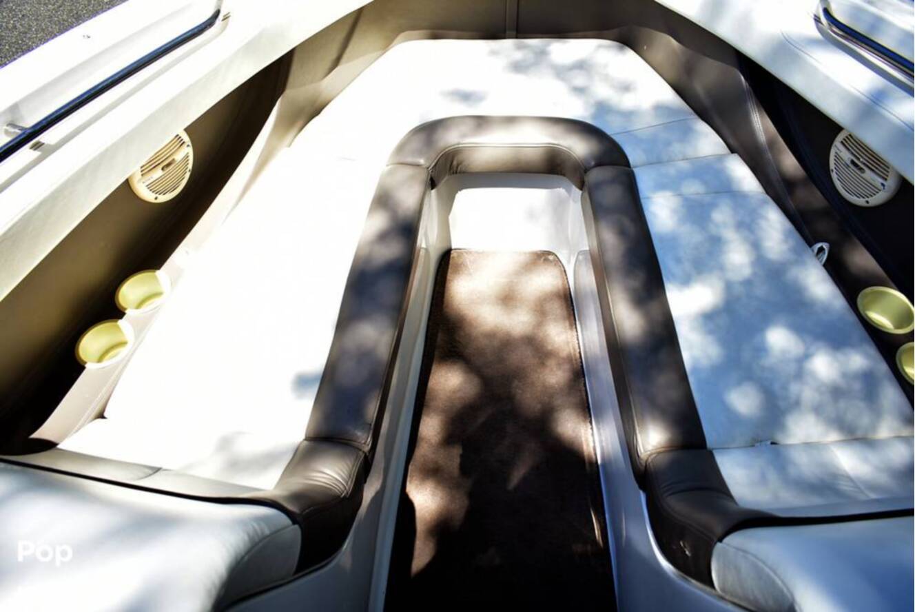 A photo of this 2001 Cobalt 226