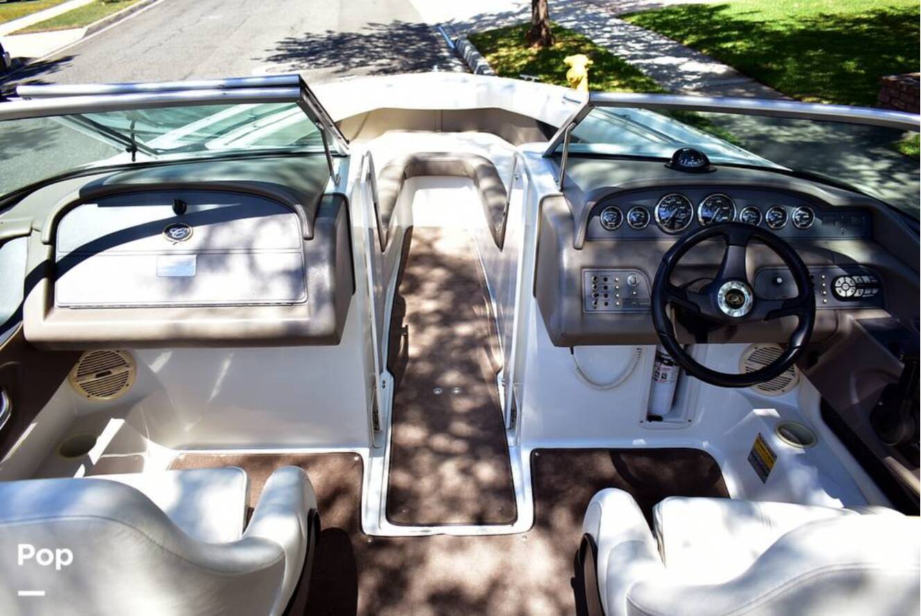 A photo of this 2001 Cobalt 226
