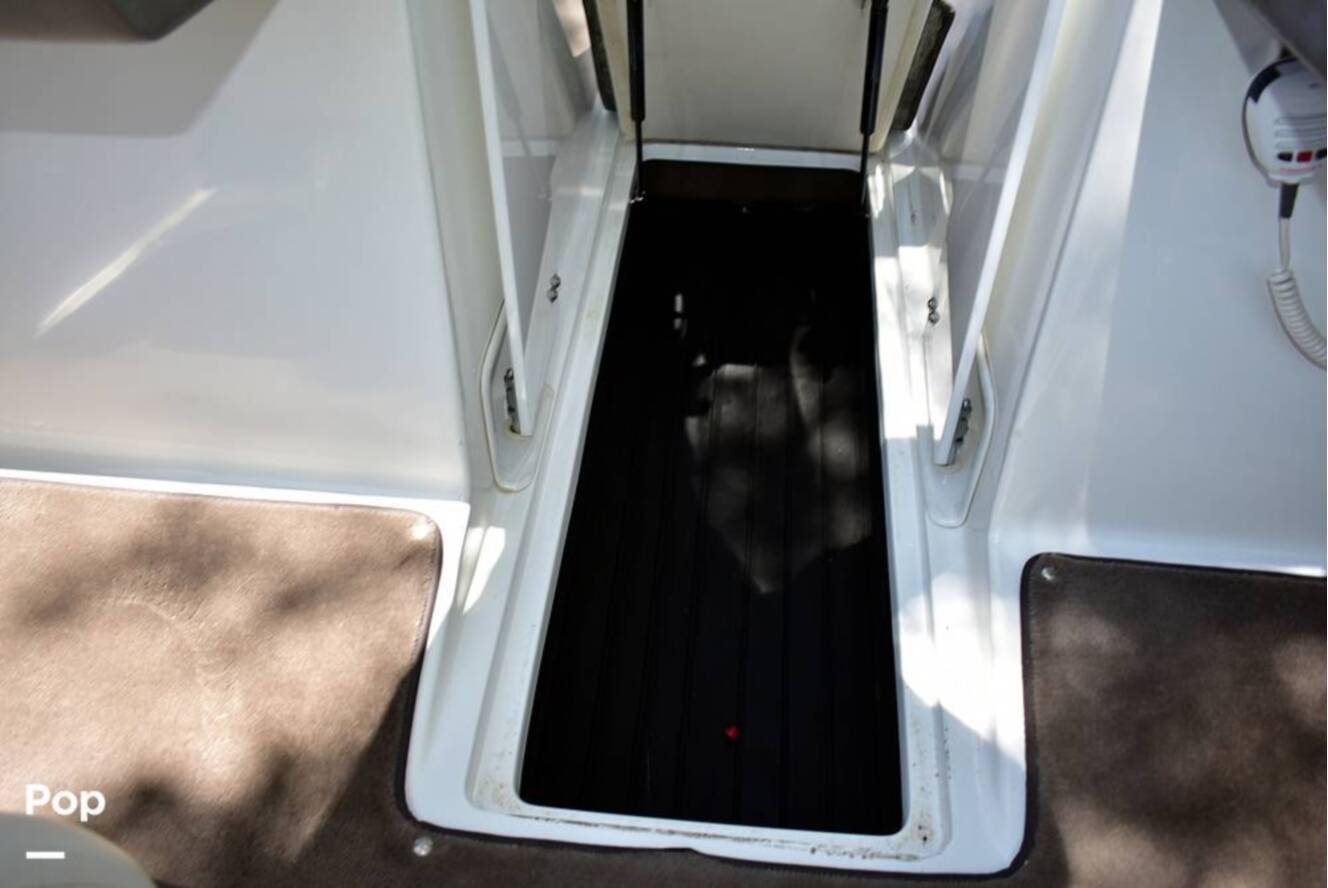 A photo of this 2001 Cobalt 226