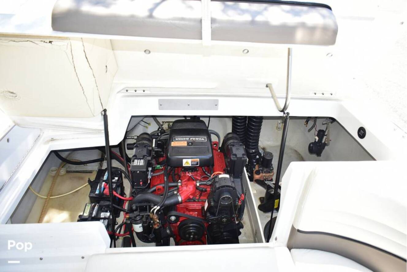 A photo of this 2001 Cobalt 226