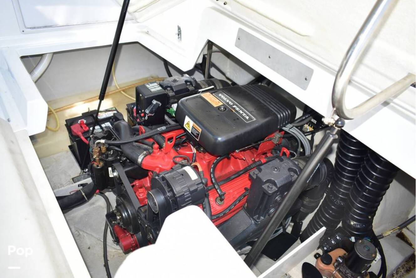 A photo of this 2001 Cobalt 226