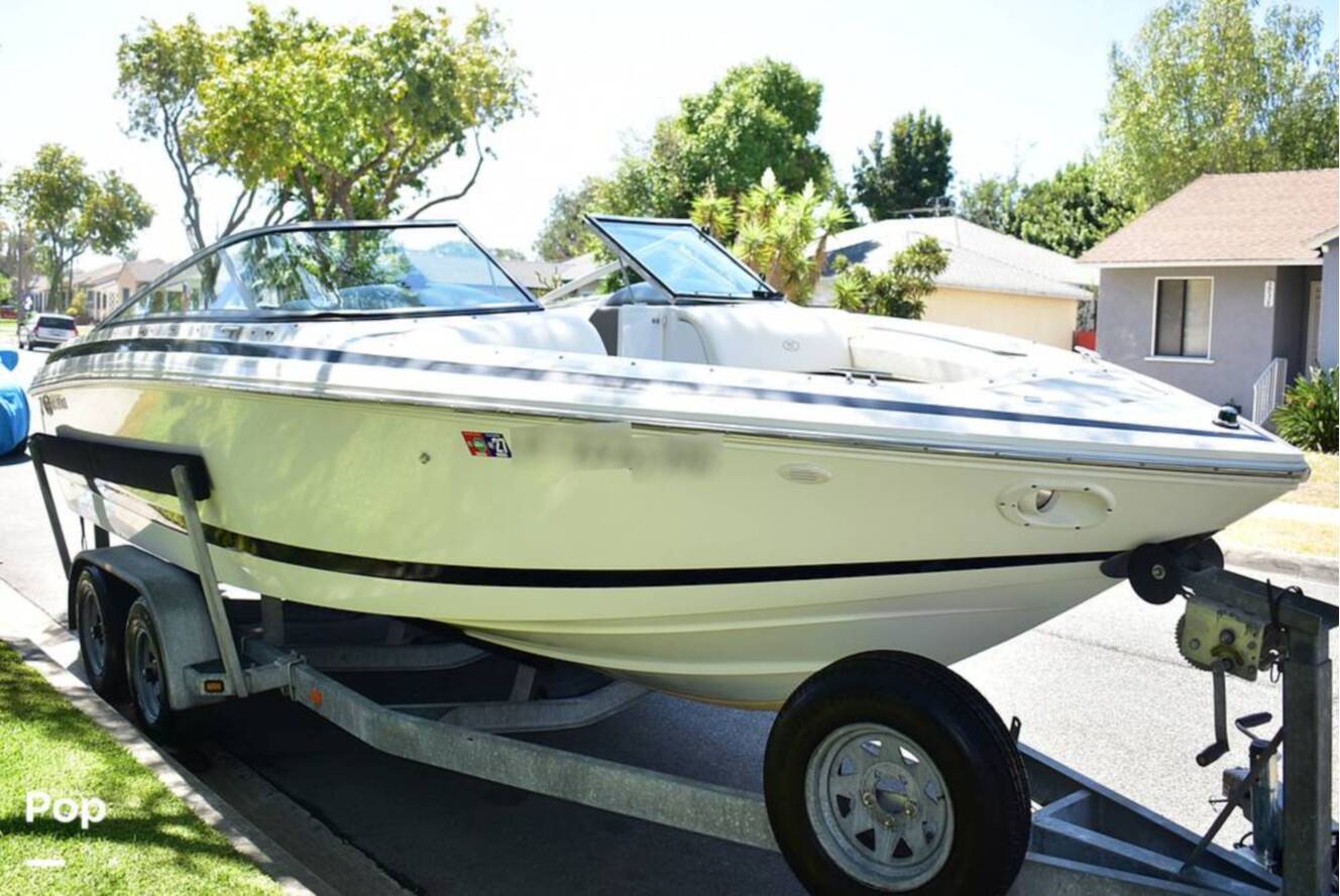 A photo of this 2001 Cobalt 226
