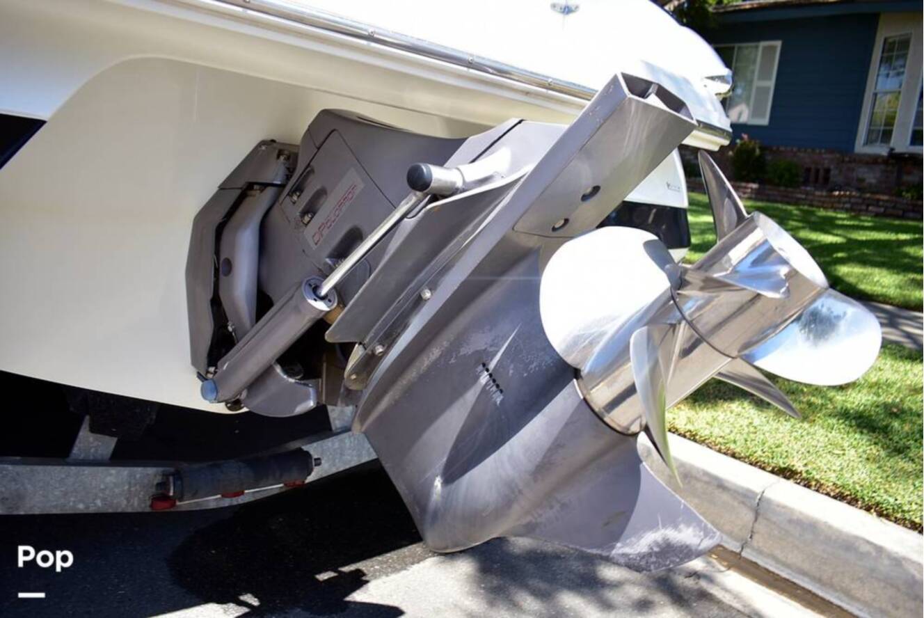 A photo of this 2001 Cobalt 226