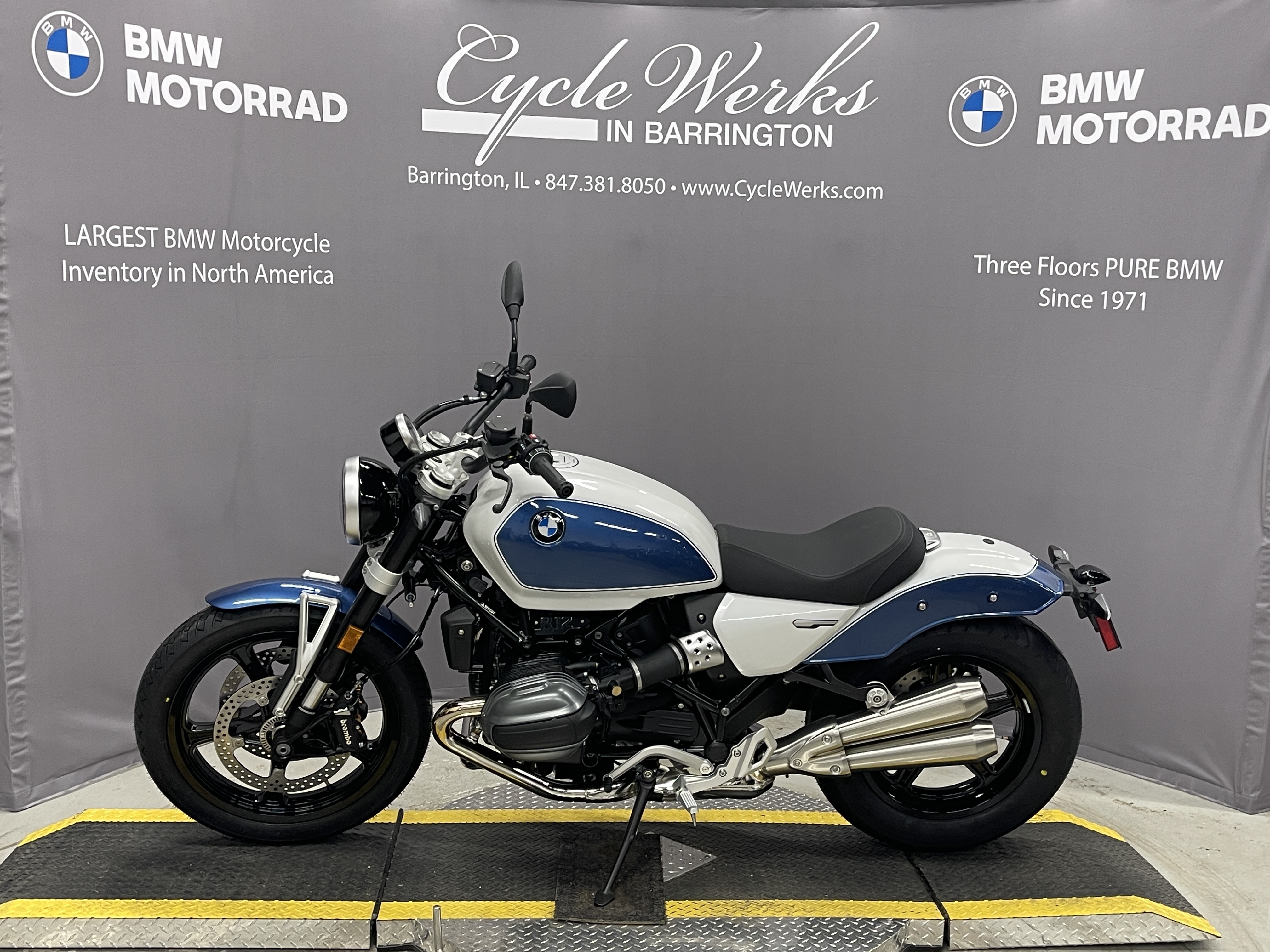 2026 BMW R 12 BASE in Barrington, IL