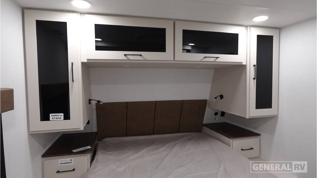 A photo of this 2027 Alliance Rv DELTA 281BH