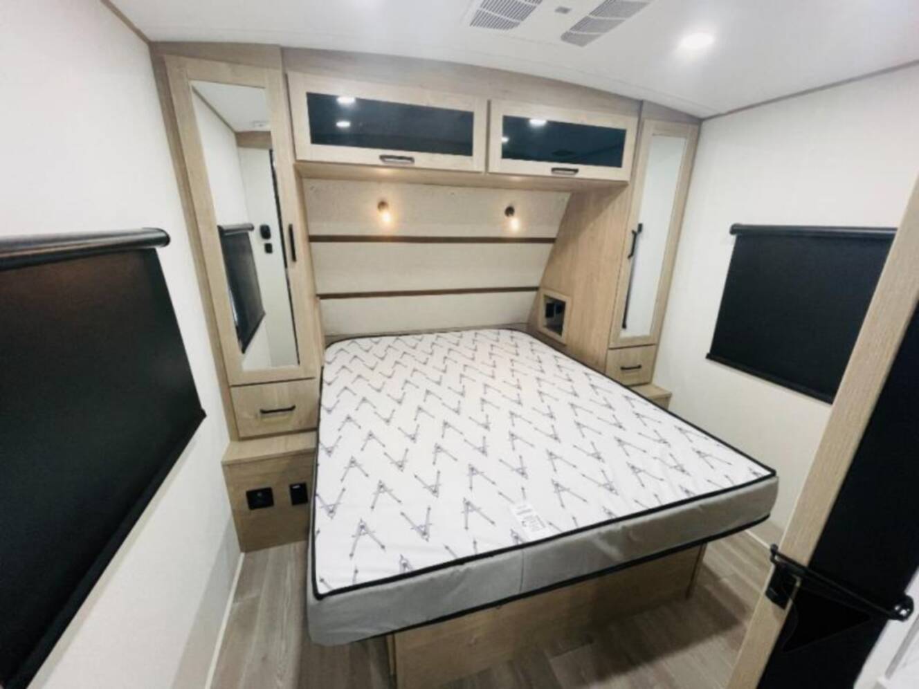 A photo of this 2026 Grand Design Imagine 2600RB
