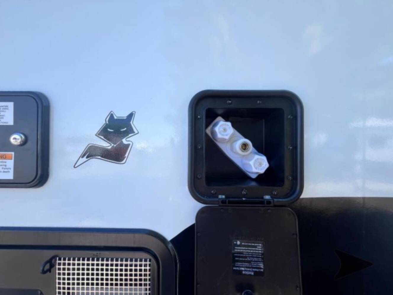 A photo of this 2027 Northwood Arctic Fox 811
