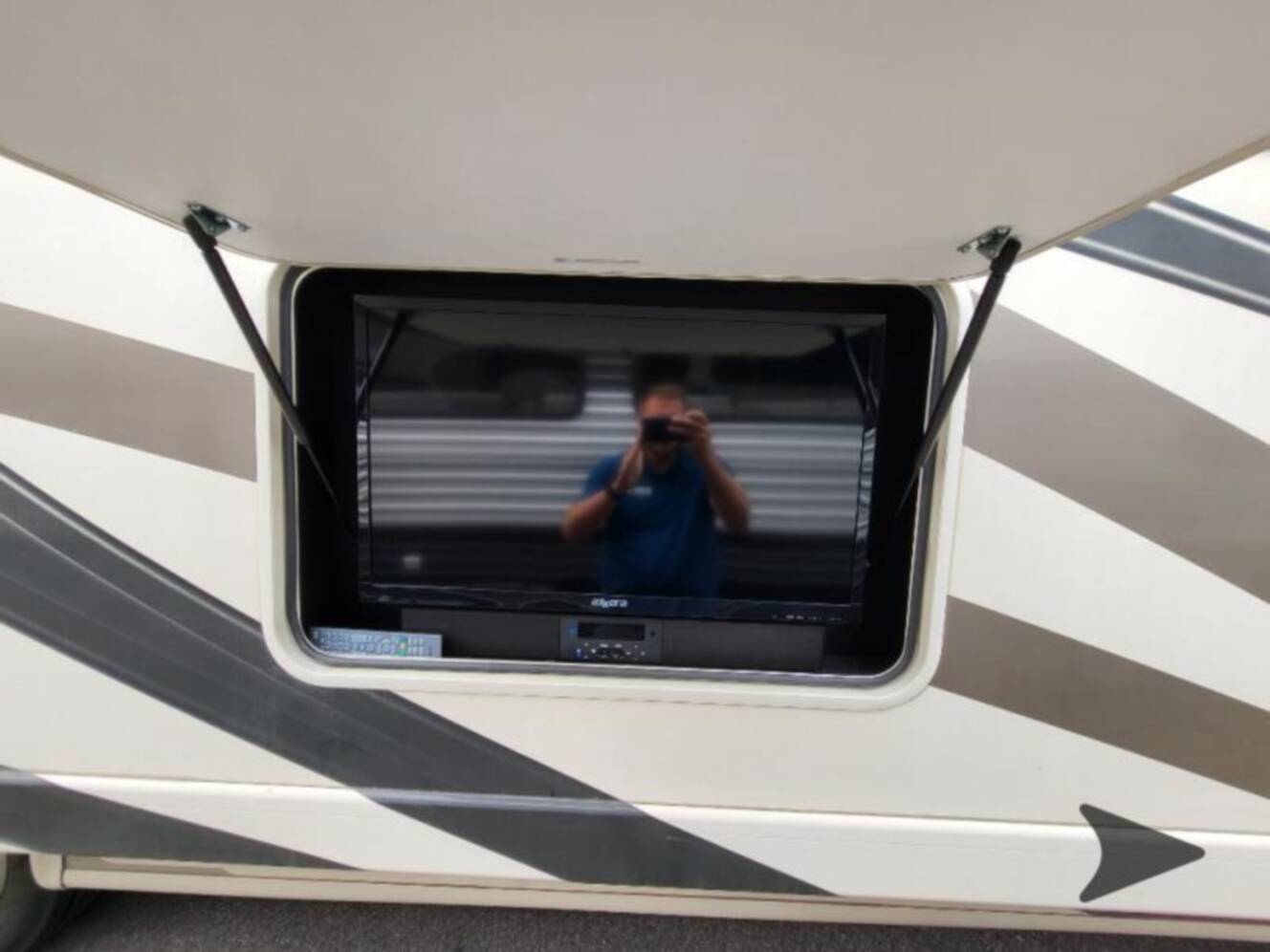 A photo of this 2019 Thor Motor Coach Hurricane 34R