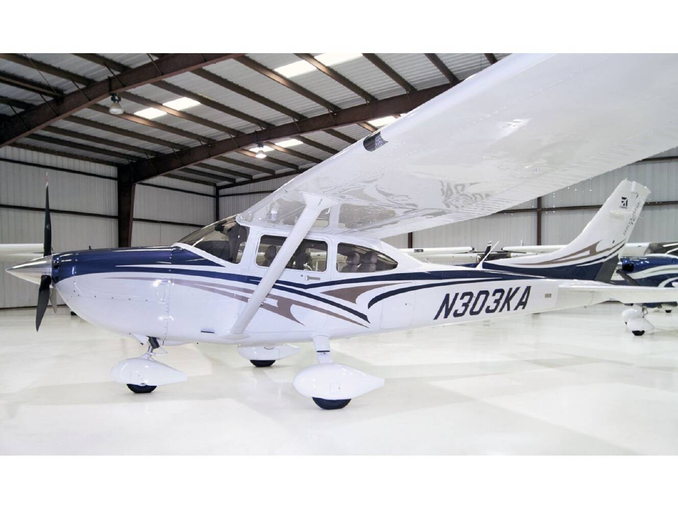 A photo of this 2013 Cessna T182T SKYLANE