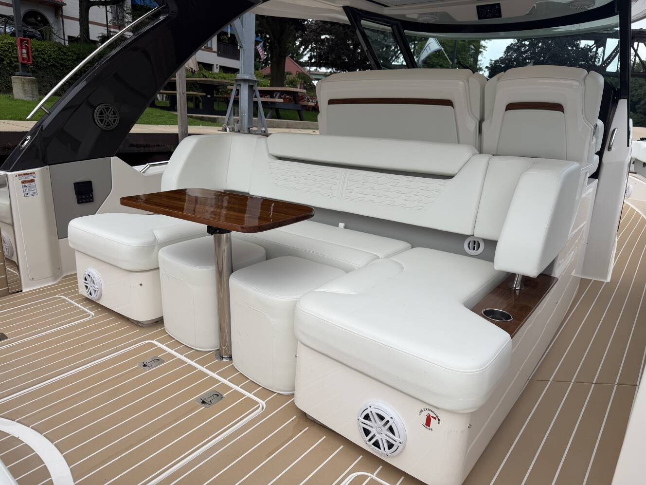A photo of this 2027 Tiara Yachts 39 LS
