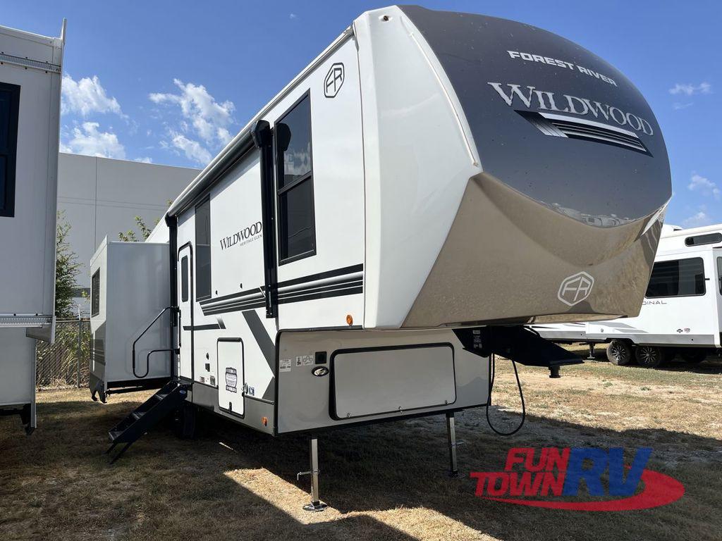 2027 Forest River Rv Wildwood Heritage Glen 286RL in rockford MI