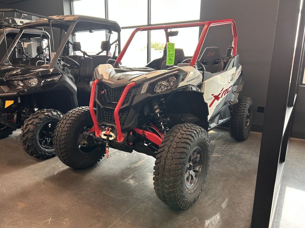 2025 Can-Am Maverick Sport X rc 1000R X RC 1000R SPORT in broken arrow OK