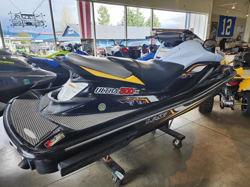 2013 Kawasaki Jet Ski® Ultra® 300X ULTRA 300LX in enumclaw WA