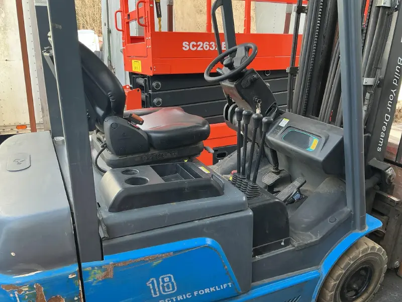 2022 BYD ECB18