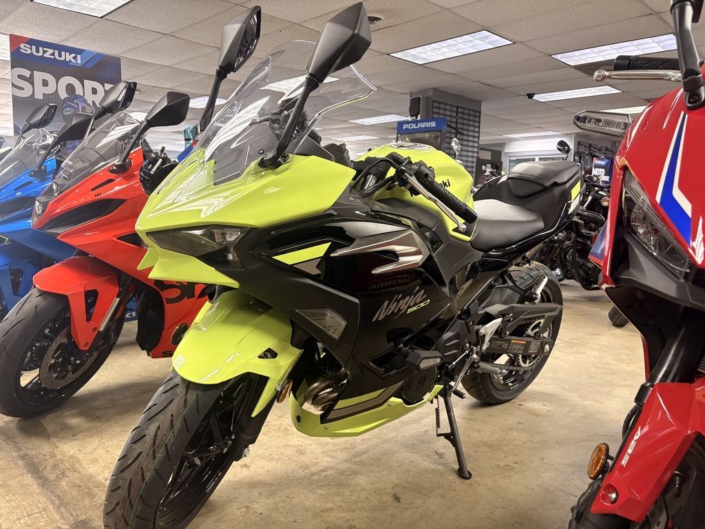2026 Kawasaki Ninja® 500 BASE in Toccoa, GA