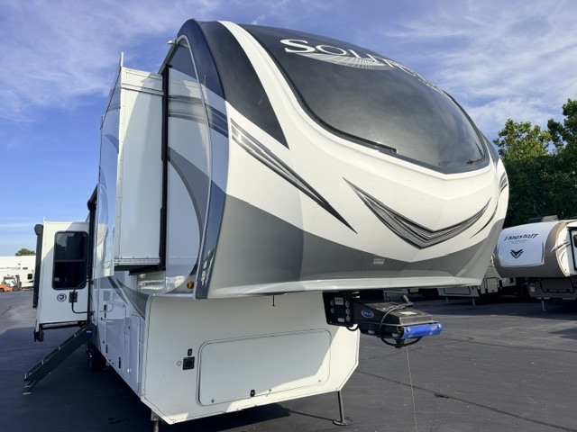 2023 Grand Design Solitude 373FB in st. louis MO