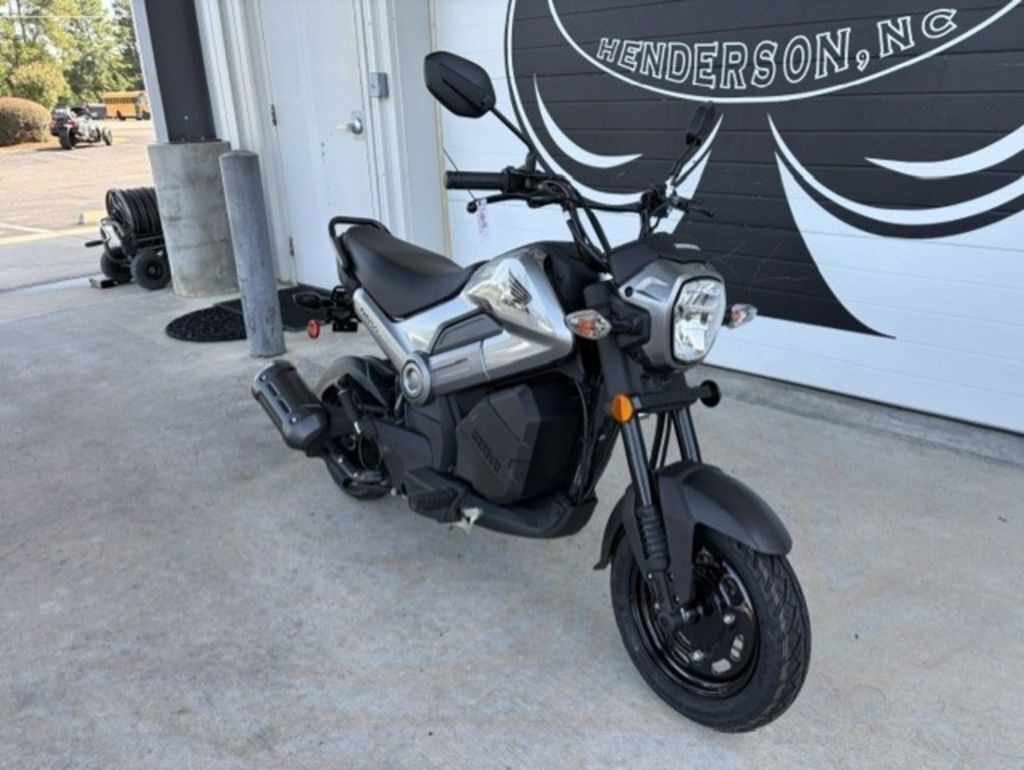 2026 Honda® Navi Arctic Silver Metallic BASE in Henderson, NC