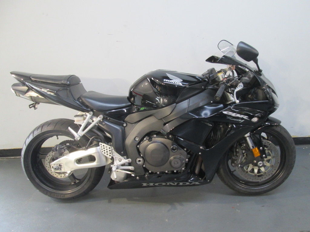 2006 Honda® CBR® 1000RR 1000RR in Lewis Center, OH