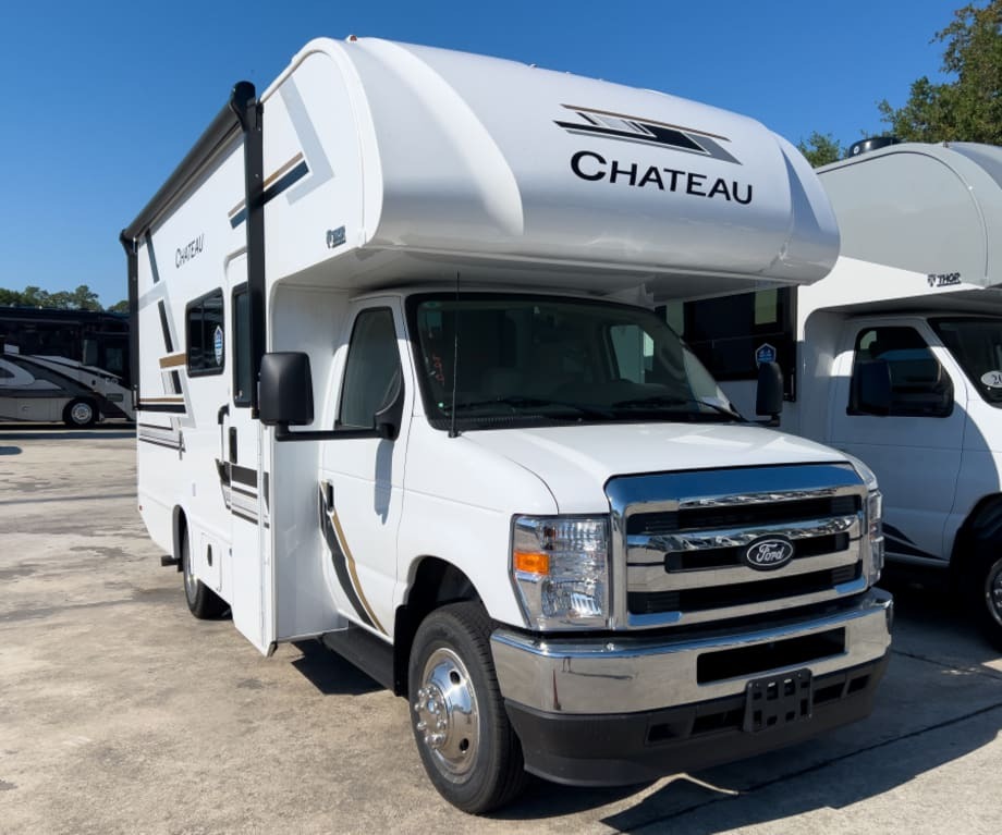 2027 Thor Motor Coach CHATEAU 22Z in sanford FL