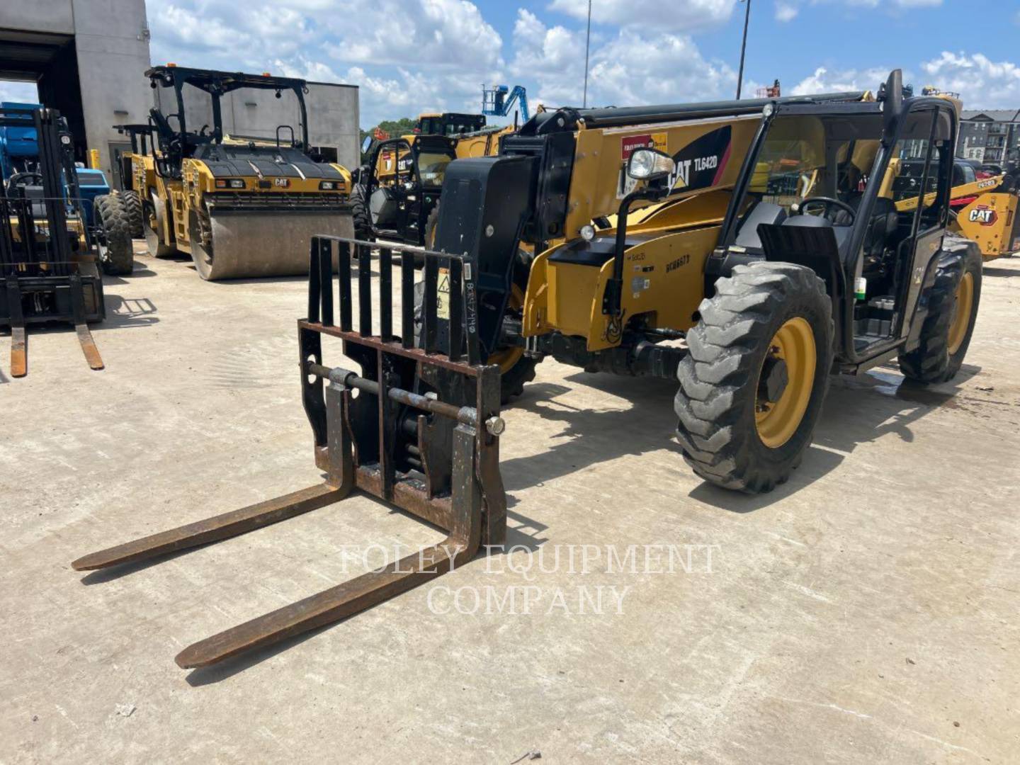 2018 CAT TL642DO in Kansas City, MO