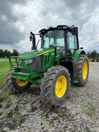 2023 John Deere 6120M in Georgetown, OH