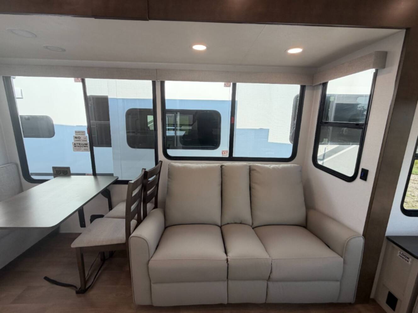 A photo of this 2027 Alliance Rv Avenue 32RLS