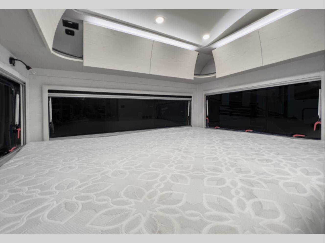 A photo of this 2025 Grand Design Serenova 160LG