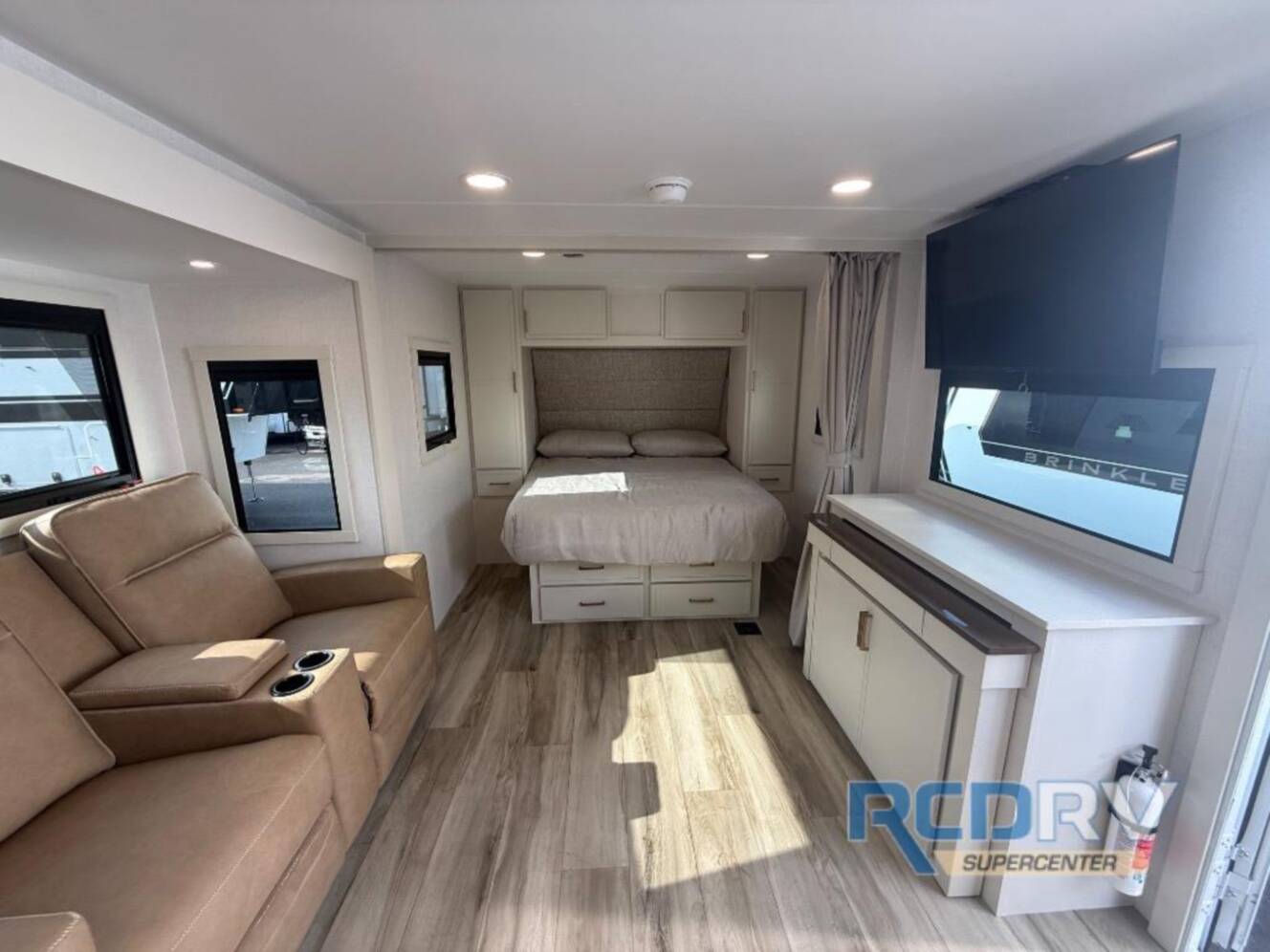 A photo of this 2027 Brinkley Model Ix 23x