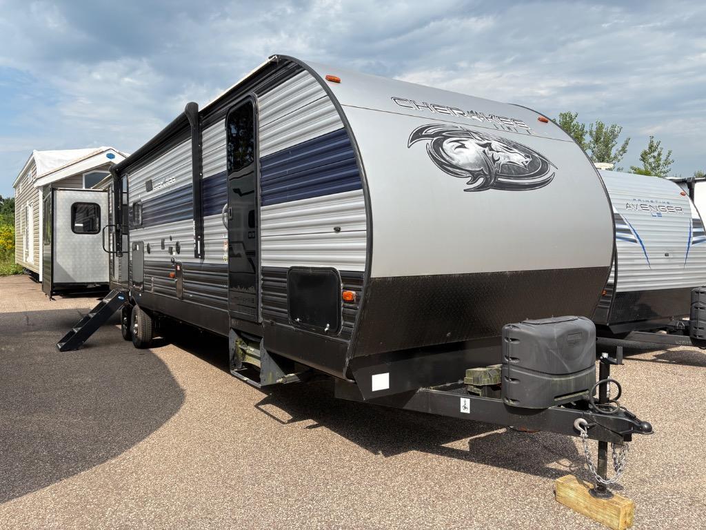 2021 Forest River Rv Cherokee 306MM in bloomer WI