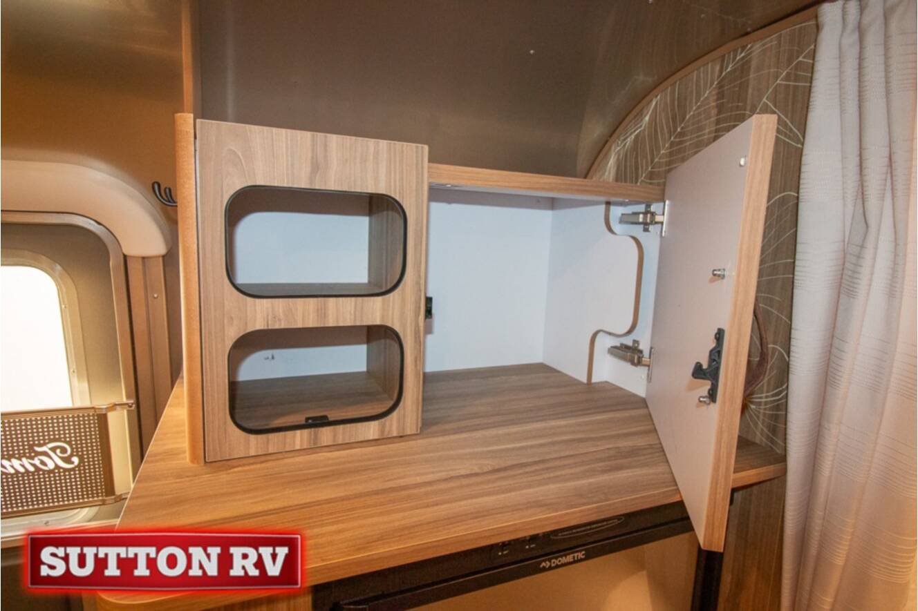 A photo of this 2019 Airstream Tommy Bahama 19CB