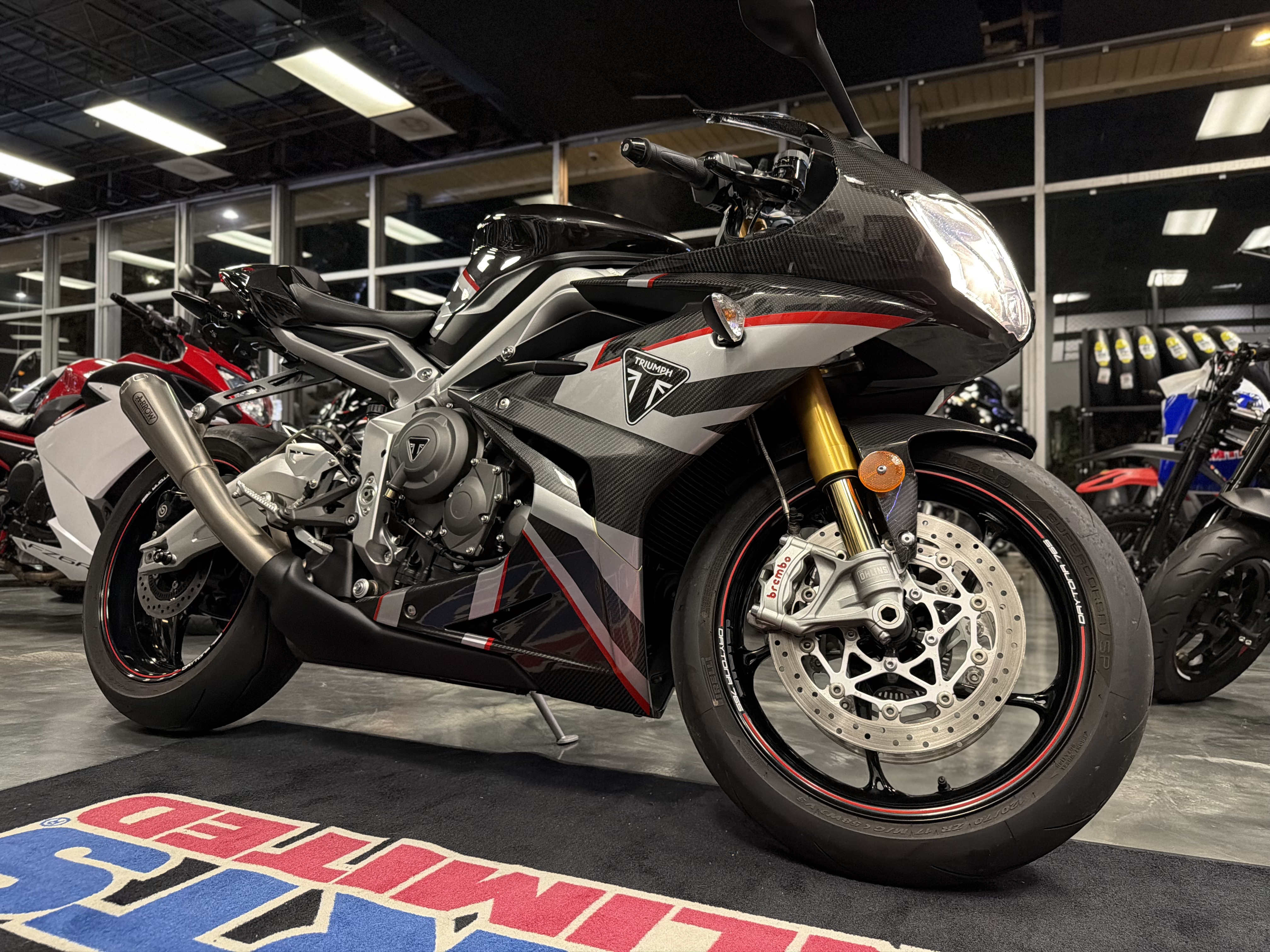 2020 Triumph Daytona Moto2 765 Limited Edition MOTO 2 765 in Arlington Heights, IL
