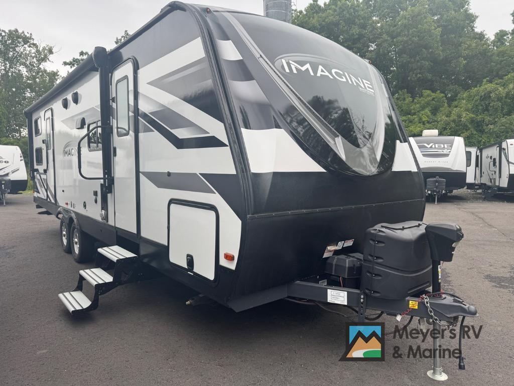 2022 Grand Design Imagine 2800BH in clifton park NY