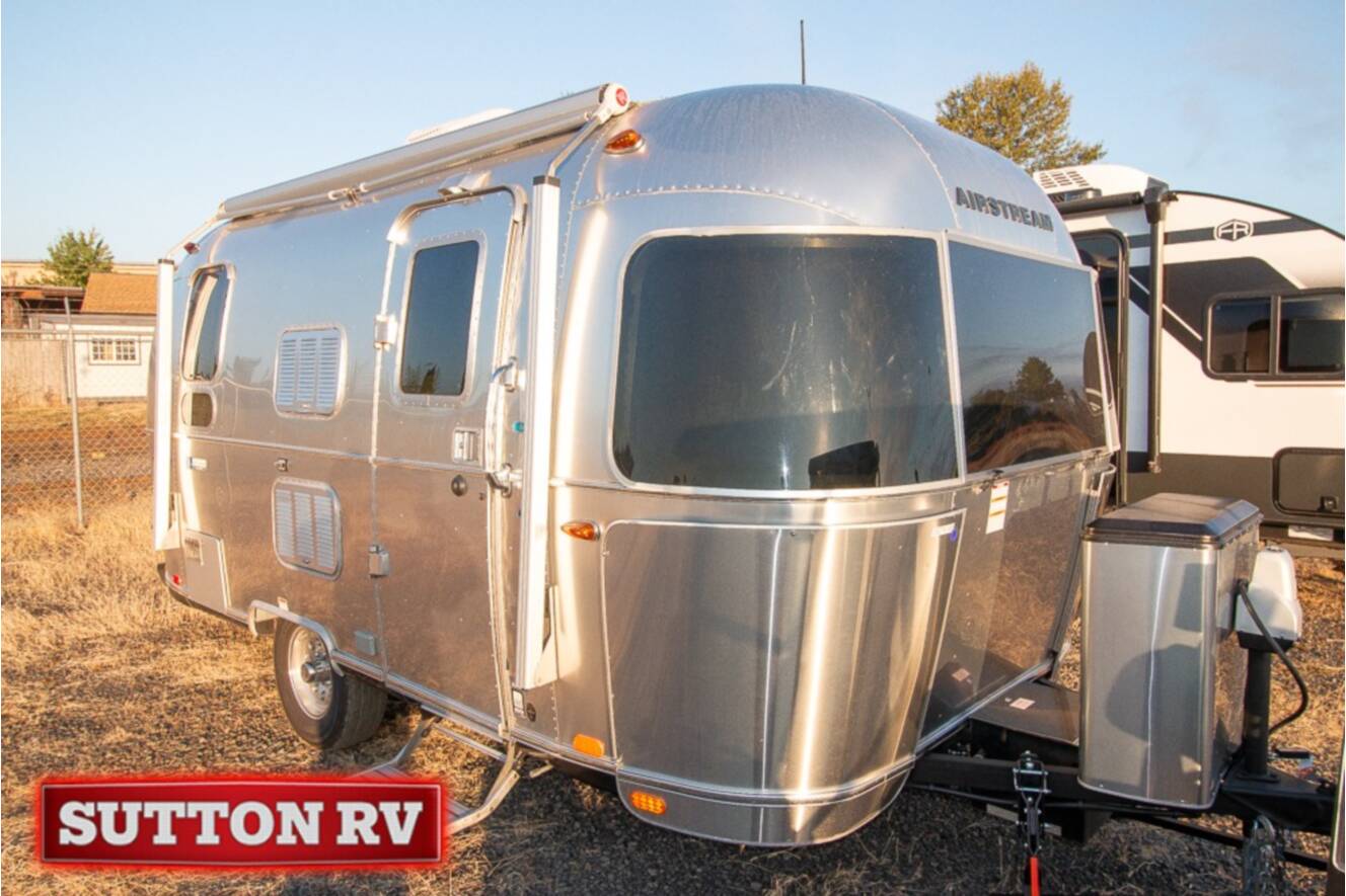 A photo of this 2019 Airstream Tommy Bahama 19CB