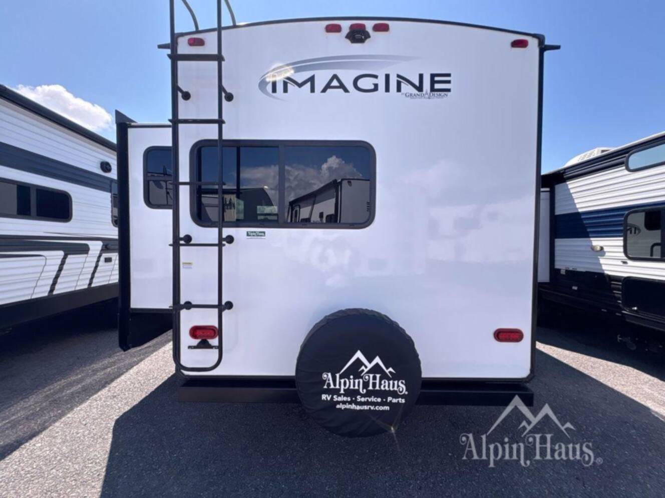 A photo of this 2022 Grand Design Imagine 2670MK