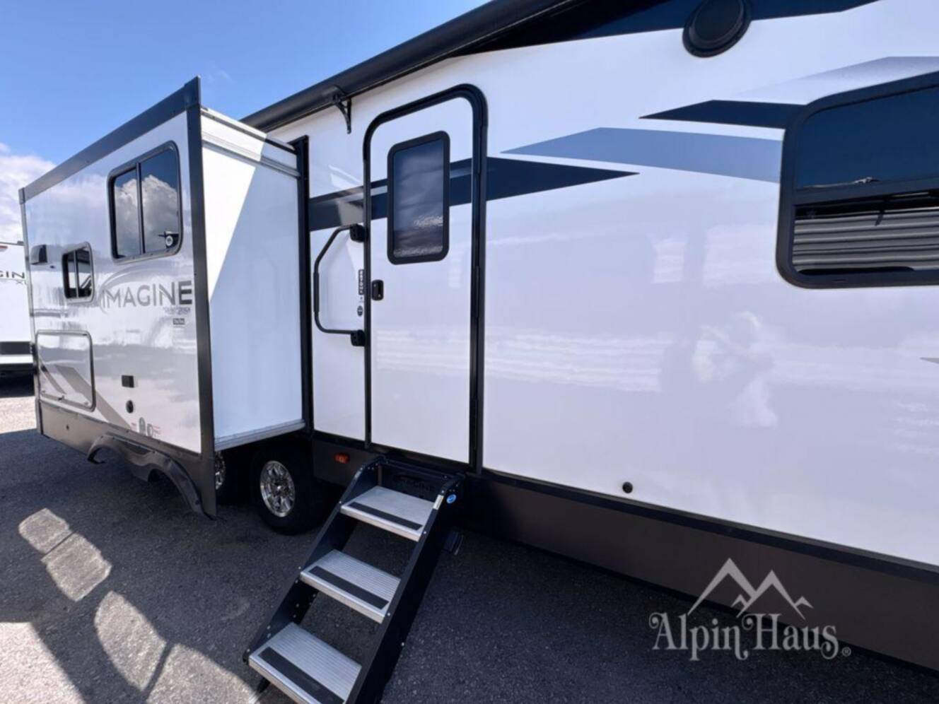 A photo of this 2022 Grand Design Imagine 2670MK