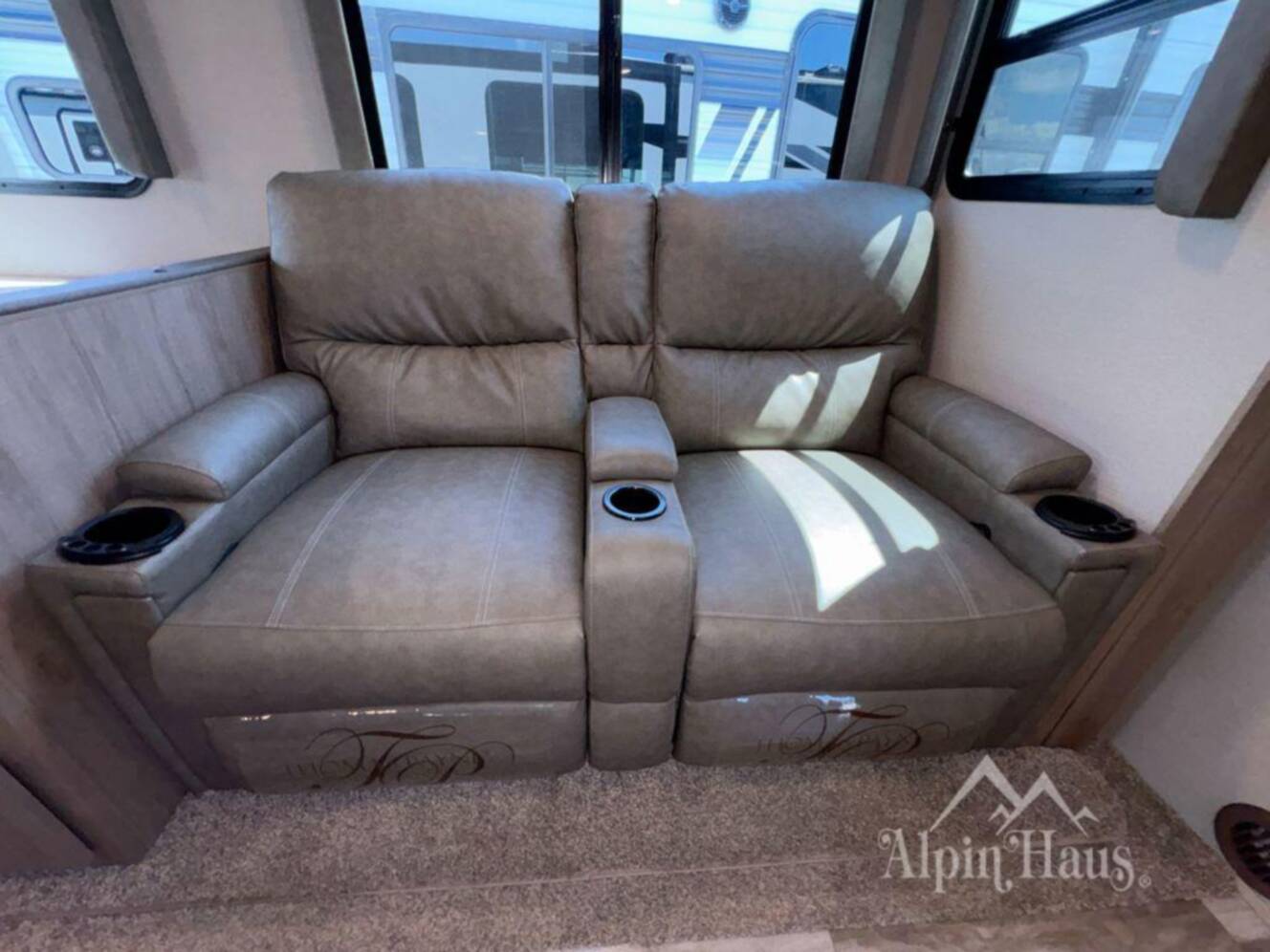 A photo of this 2022 Grand Design Imagine 2670MK